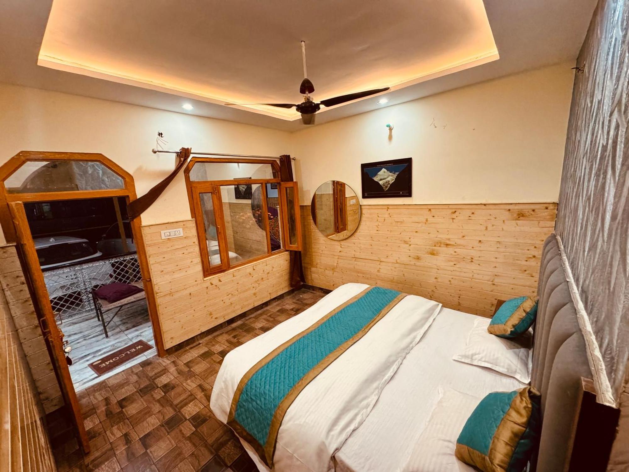 New Basera Hotel Rudraprayāg Extérieur photo